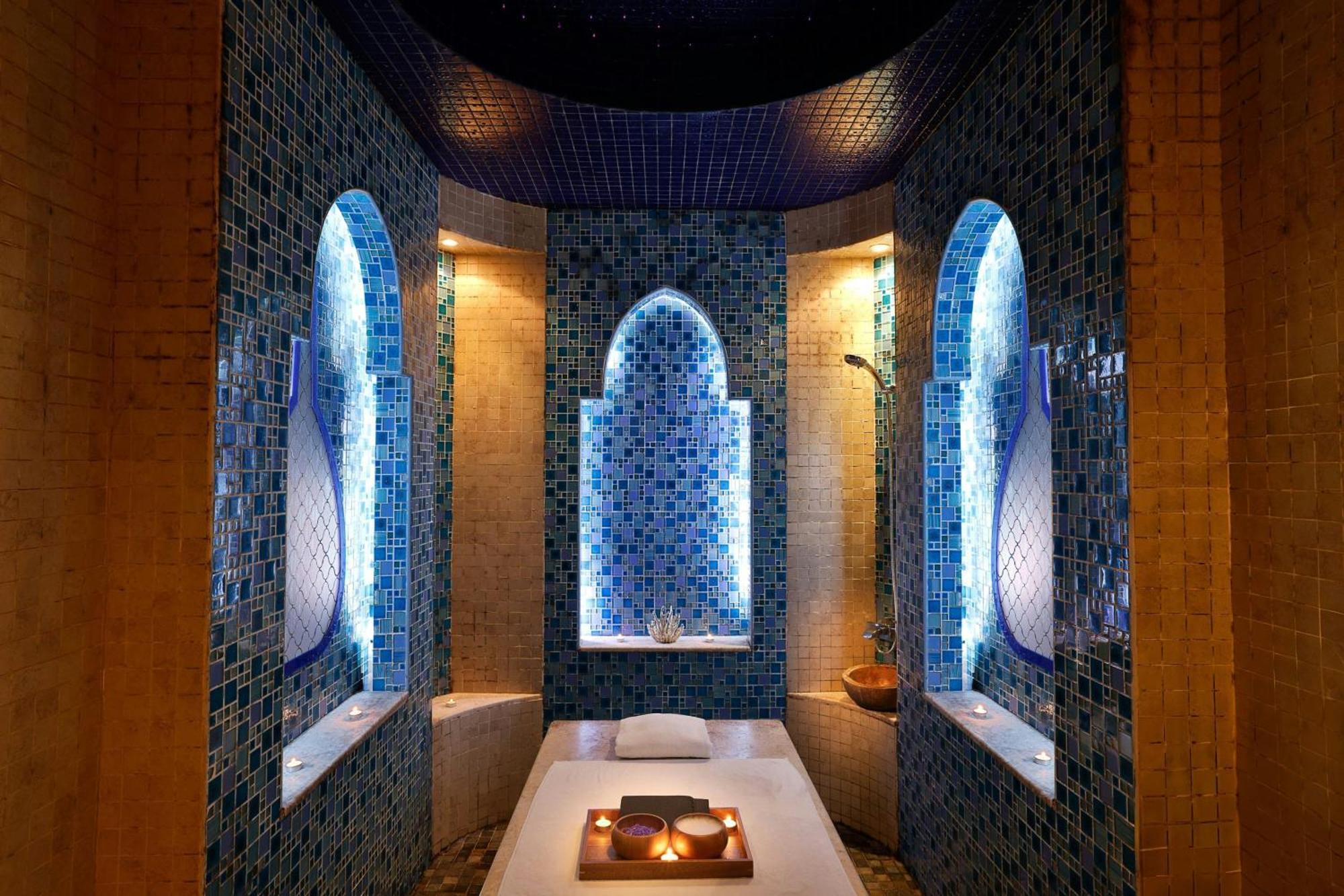 Hotel Four Points By Sheraton 5*
