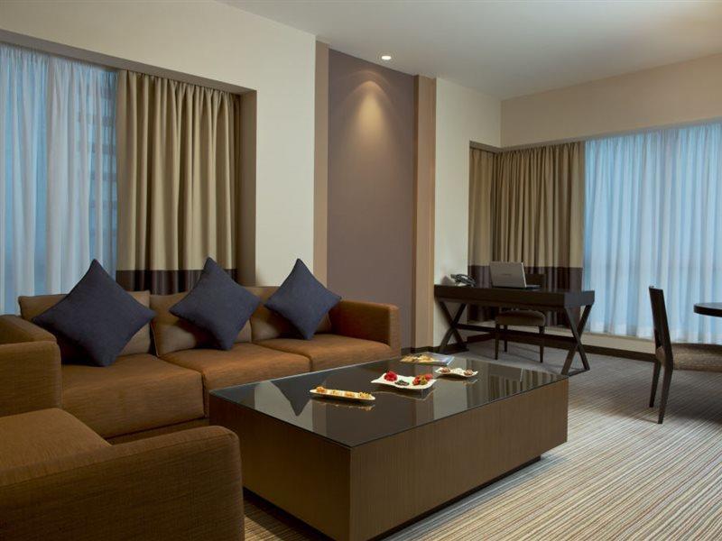 होटल Four Points By Sheraton Al Ain